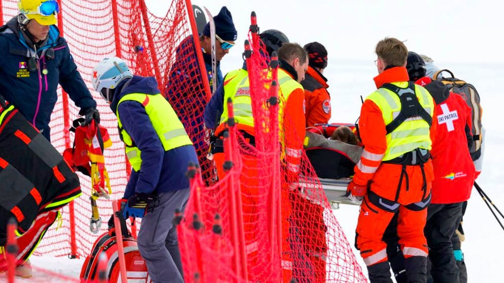 Alpine skiing. Michelle Gisin's serious fall overshadows downhill training