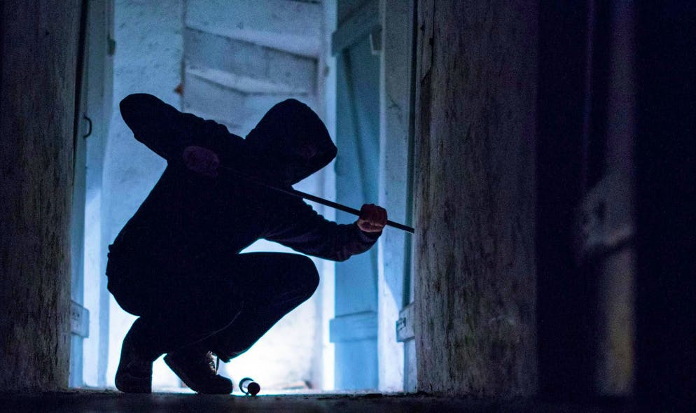 A burglar chose the wrong day for his theft in Rupperswil.