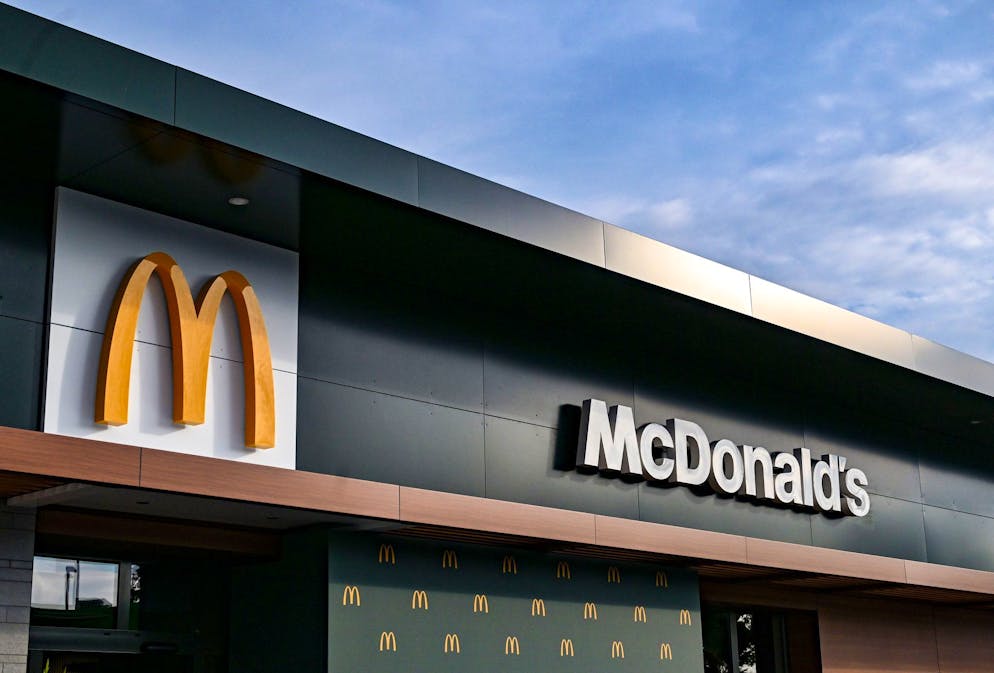 bluewin.ch - McDonald's becomes a laughing stock with terrible AI advertising