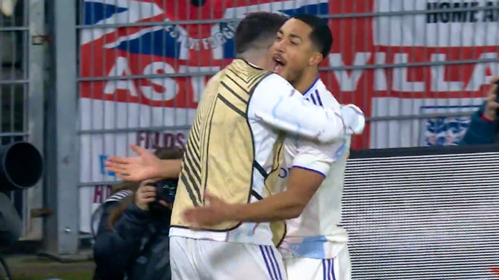 Europa League. Al 53esimo Tielemans buca Hitz! L'Aston Villa si riporta davanti