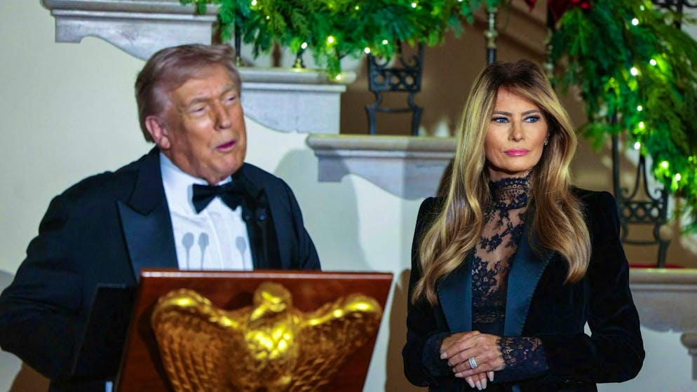 US President Donald J. Trump (l.) and First Lady Melania Trump at the "Congressional Ball" at the White House on Thursday evening.