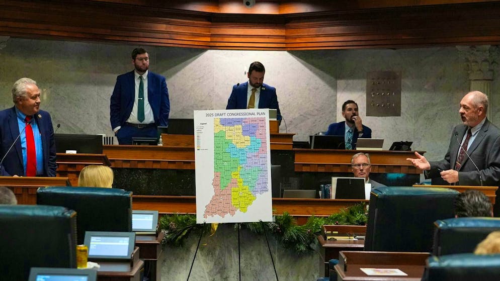 Discussion about the allocation of constituencies in the Republican-dominated Senate in the state of Indiana. (December 12, 2025)