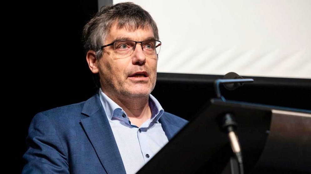 Succession de Ruiz: les socialistes ont choisi Roger Nordmann - Gallery. L'ex-conseiller national Roger Nordmann sera le candidat PS à la succession de la conseillère d'Etat Rebecca Ruiz lors de la complémentaire de mars prochain.