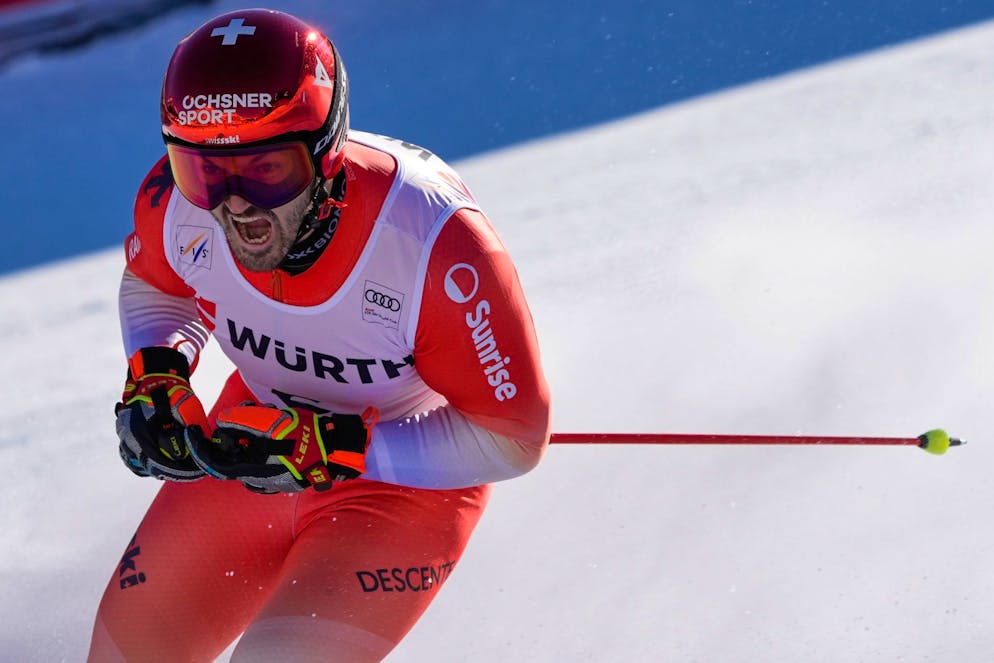 Loic Meillard sur la ligne d'arrivée ! 