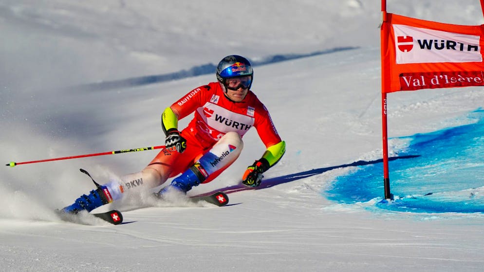 Riesenslalom in Val d'Isère. Aerni führt das Klassement an ++ Tumler fällt zurück ++ Odermatt und Meillard noch oben