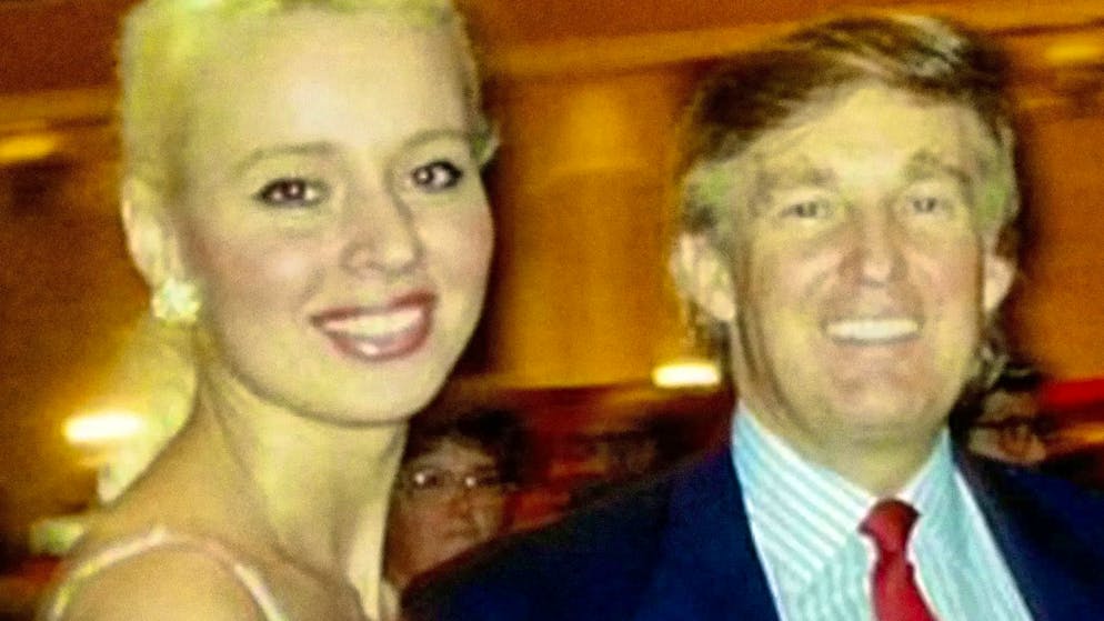 Nuovi dettagli. L'ex finalista di Miss Svizzera: «Epstein era a caccia e io dovevo essere la sua preda»