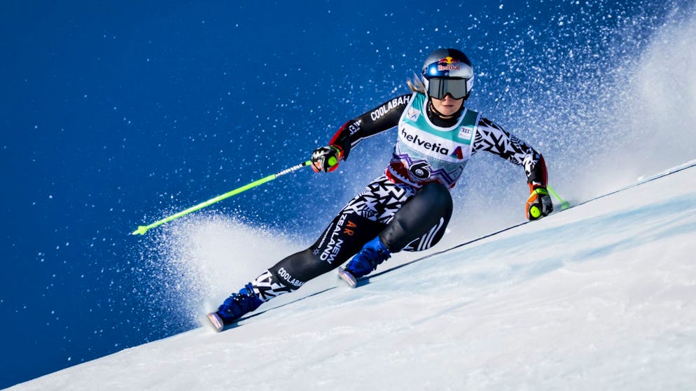 Durante l'intervista. Robinson vince il super-G a St. Moritz, ma scoppia in lacrime: «Ho famigliari a Sydney»