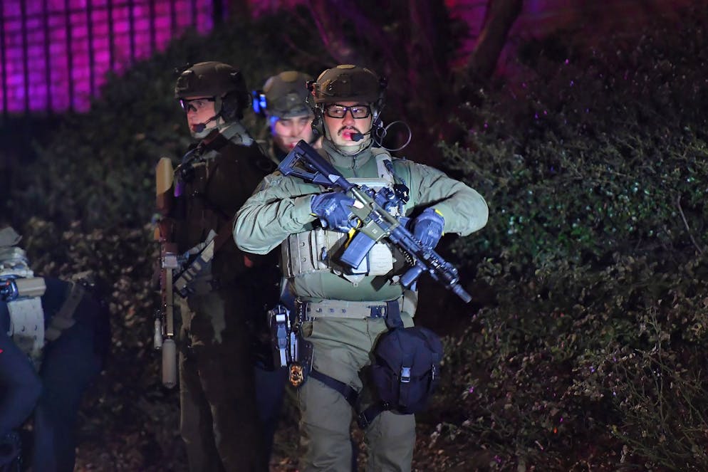 Tödliche Schüsse an Elite-Universität in den USA. Nachbarn der Universität wurden aufgefordert, ihre Häuser nicht zu verlassen.