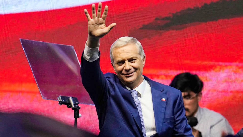 Vinte le presidenziali. La destra si riprende il Cile con José Antonio Kast, un nuovo alleato per Trump