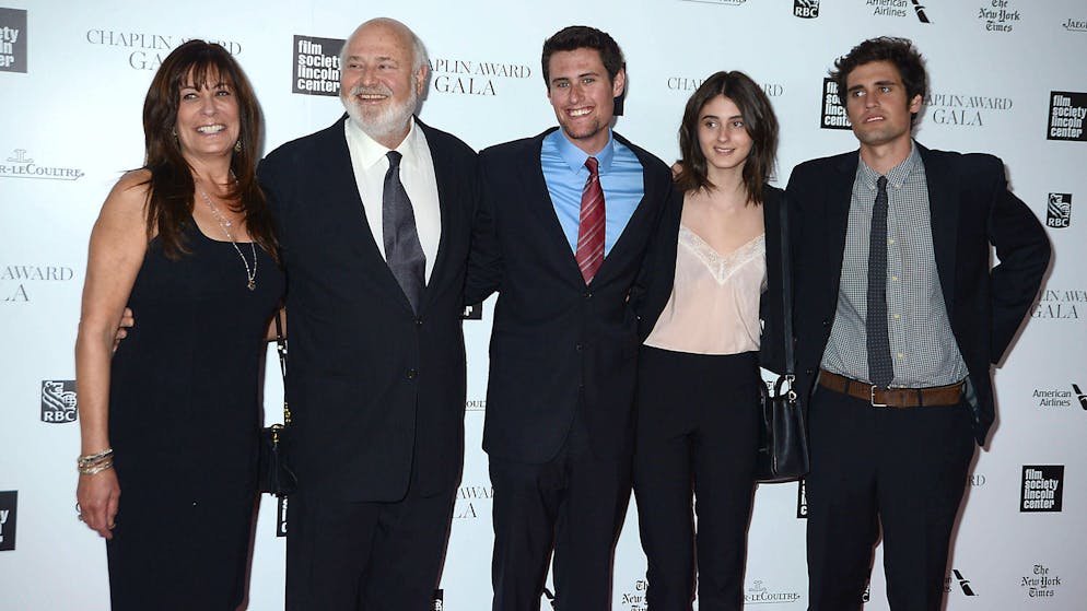 Michele und Rob Reiner mit ihren Kindern Jake, Romy und Nick (von links) im Jahr 2014.