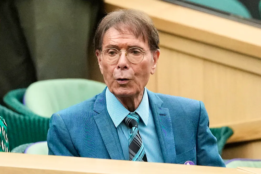 Pop star Cliff Richard has prostate cancer | blue News