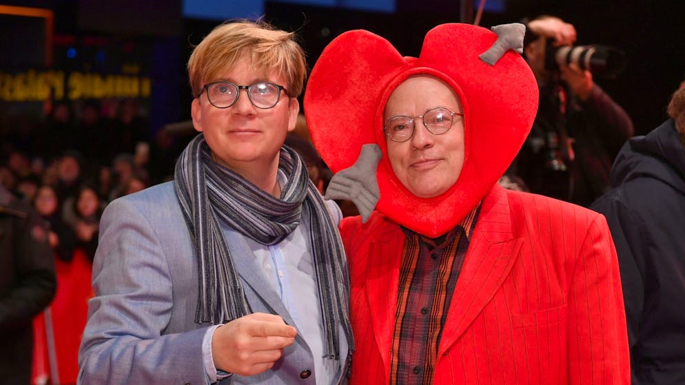 Rosa von Praunheim (links) starb nur wenige Tage, nachdem er seinen langjährigen Partner Oliver Sechting geheiratet hatte.