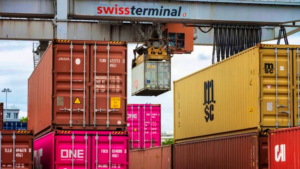 The deal with the USA, thanks to which US tariffs on Swiss goods have fallen from 39 percent to 15 percent, has led to trade policy relief, according to economic researchers at ETH. (Archive image)