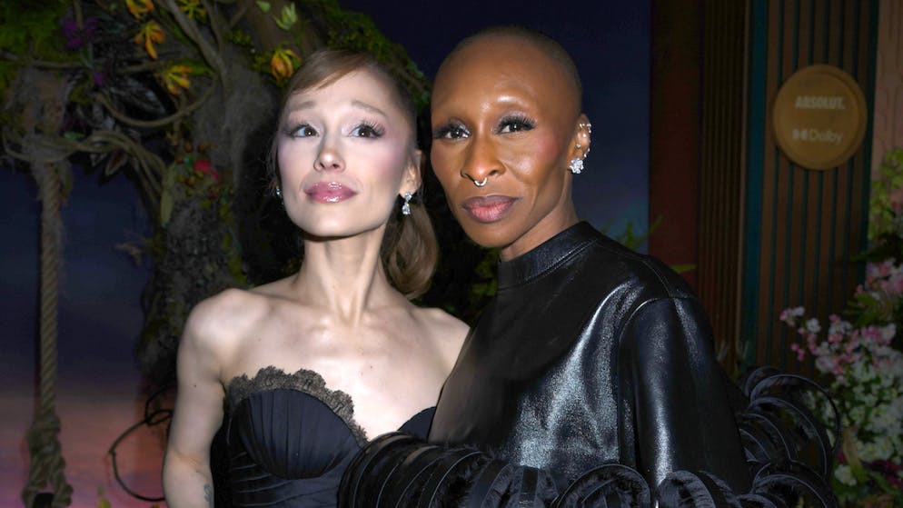 Ariana Grande con Cynthia Erivo.