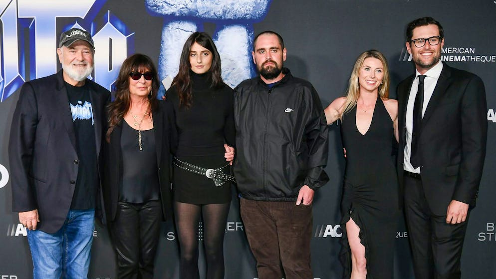 Rob Reiner (v.l.n.r.), Michele Singer Reiner, Romy Reiner, Nick Reiner, Maria Gilfillan und Jake Reiner bei der Premiere von «Spinal Tap II: The End Continues» am 9. September 2025 in Hollywood.