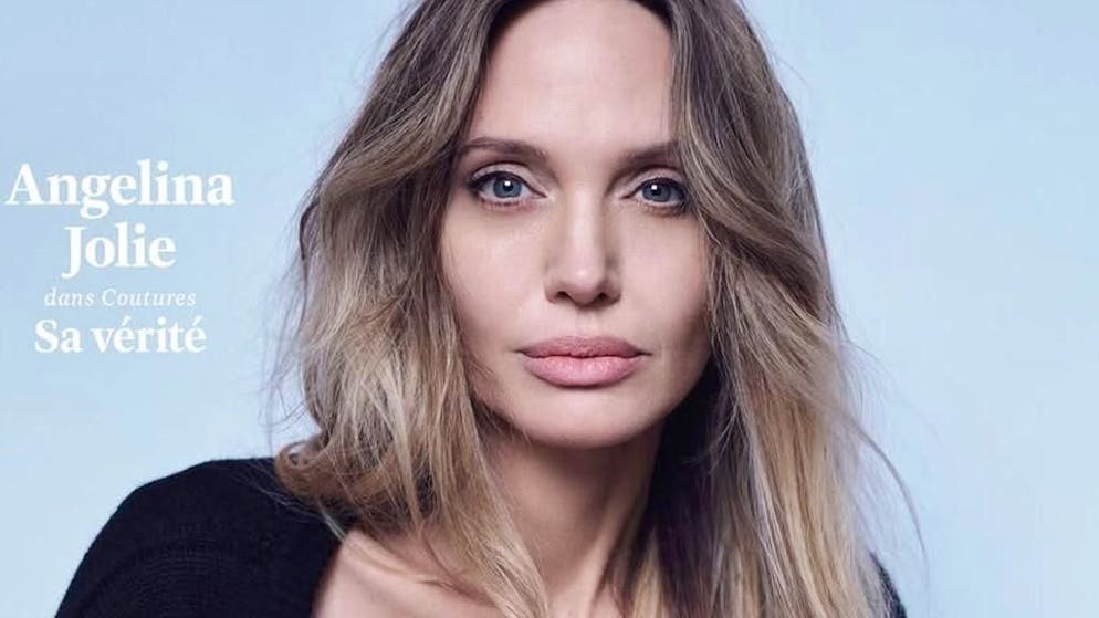 Double mastectomie préventive. Angelina Jolie affiche pour la première fois ses cicatrices
