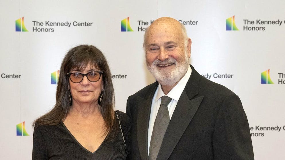 Rob Reiner (r.) und Michelle Reiner am 2. Dezember 2023 in Washington. 
