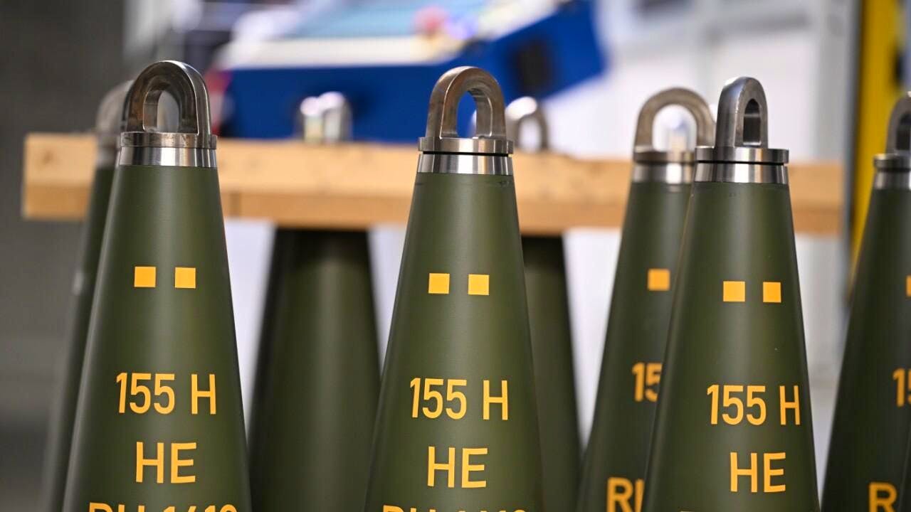 Raw materials. Long prison sentences for violating export controls in China