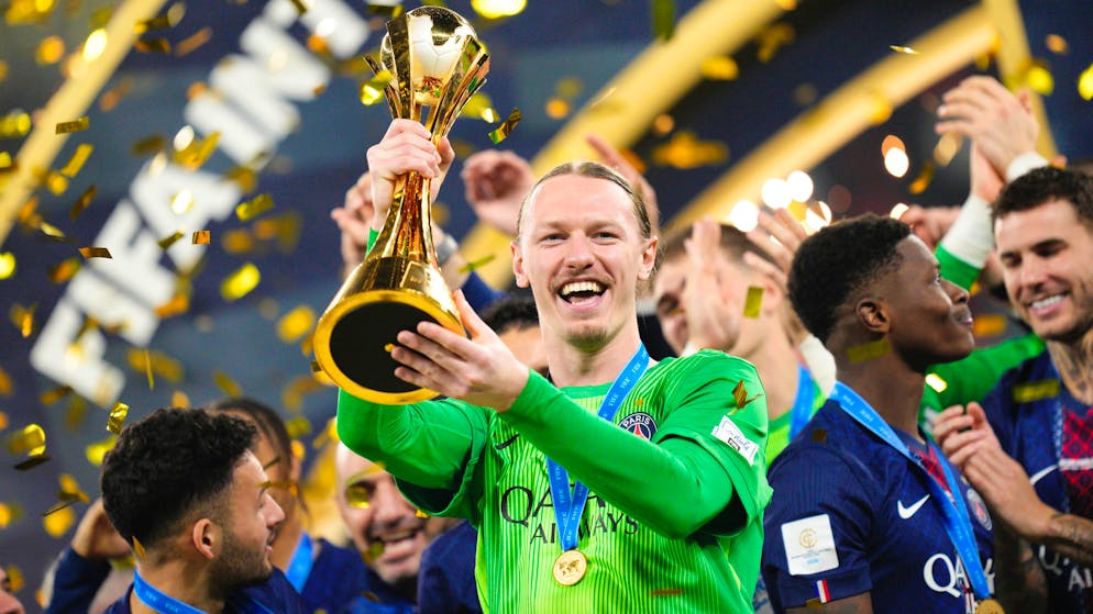 Coupe Intercontinentale. Le PSG triomphe au bout du suspense grâce à un immense Safonov