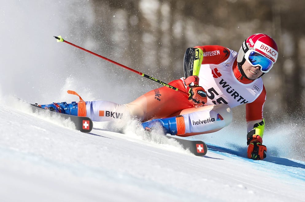 Sandro Zurbrügg remporte le géant de Valloire en Coupe d’Europe.
