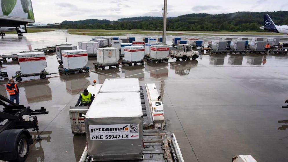 Les perspectives du commerce extérieur s'améliorent également légèrement, les experts sondés par le KOF anticipant pour 2026 un ralentissement moins marqué de la dynamique des exportations par rapport à 2025 (archives).