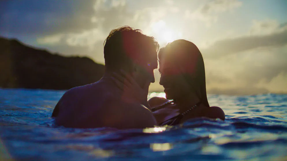 Sponsored Content. Warum immer mehr Singles Nähe frei, spielerisch und aufregend erleben.