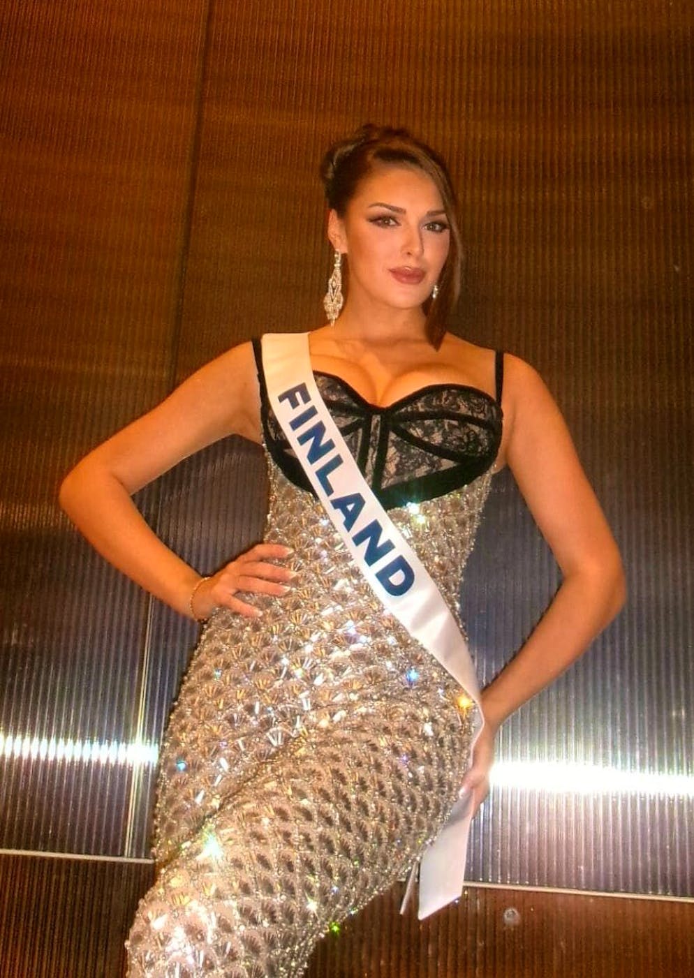 The reigning Miss Finland, Sarah Dzafce, has lost her title and her crown.