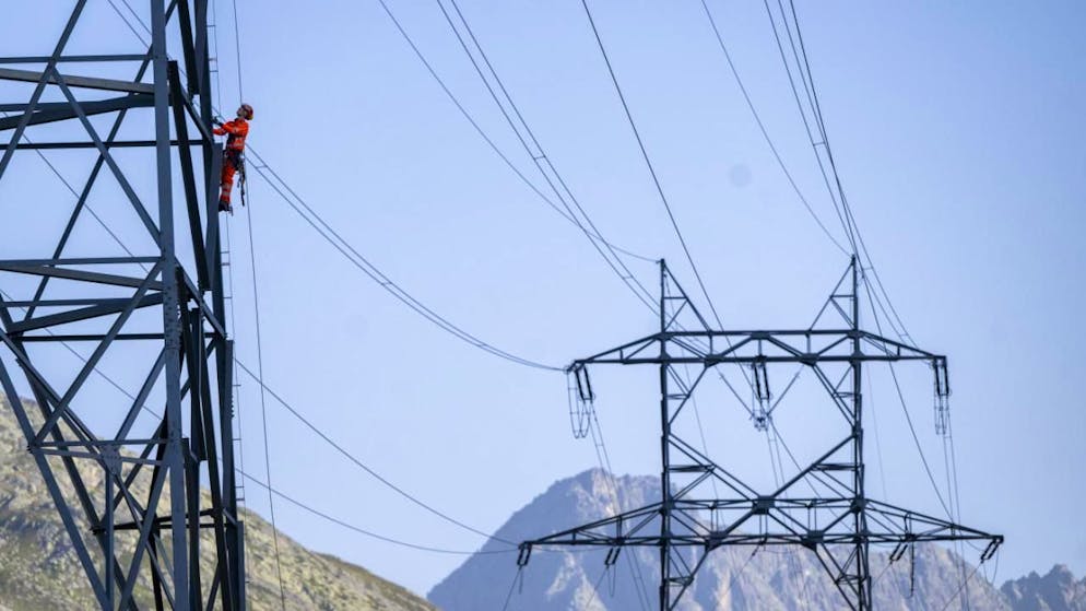 Una linea aerea ad alta tensione