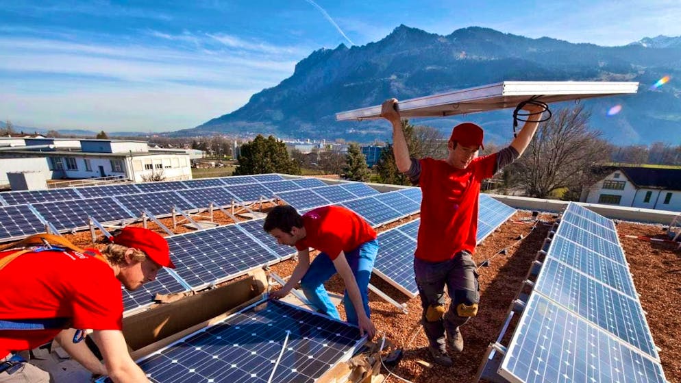 The specialist magazine "Science" has named the growth of renewable energies as the breakthrough of the year. (archive image)