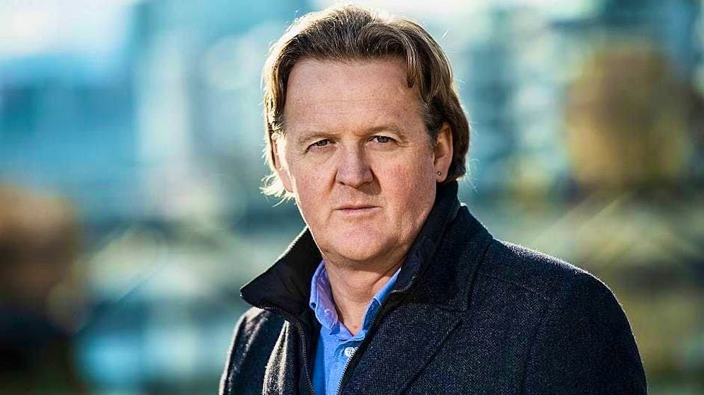 Il giornalista della SRF Christof Franzen è stato premiato come «Giornalista dell'anno 2025».