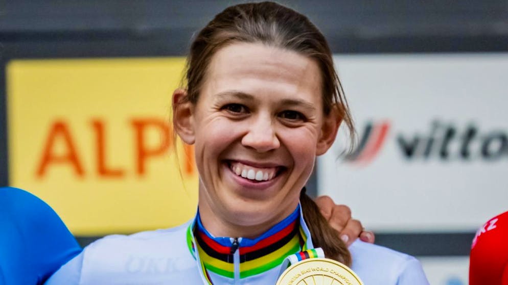 Je ein Quintett fordert die Preisträger von 2024 heraus - Gallery. Mountainbikerin Alessandra Keller, der Weltmeisterin im Shorttrack