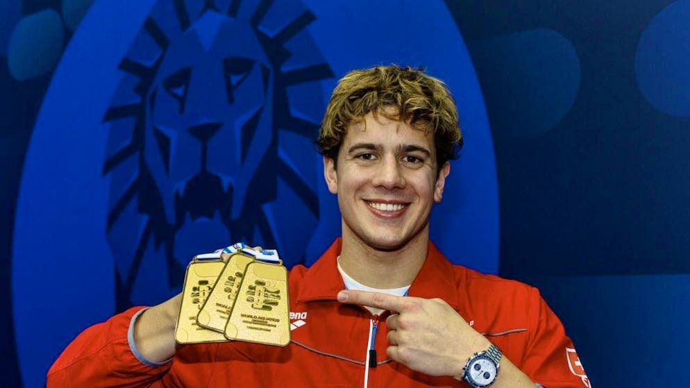 One quintet each challenges the 2024 award winners - Gallery. Noe Ponti with his three gold medals won at the 2024 World Short Course Championships