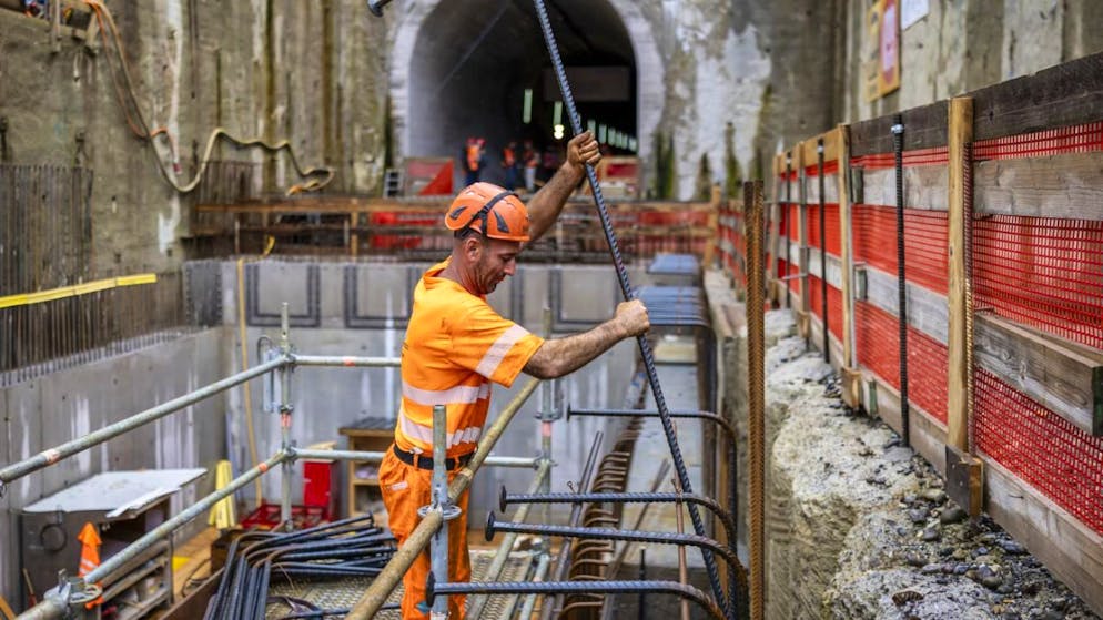 Sui cantieri il lavoro non manca mai.