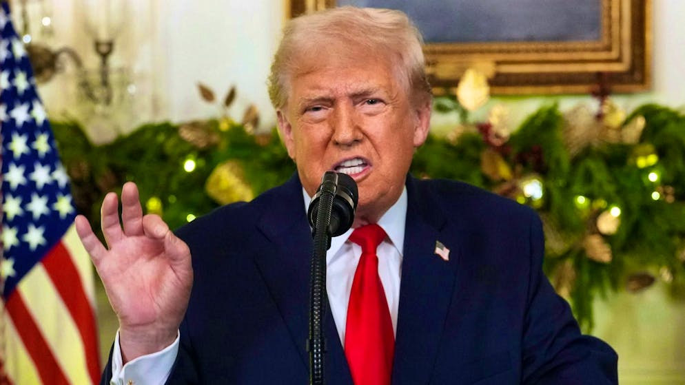 Trump promises a "warrior dividend" in angry speech | blue News