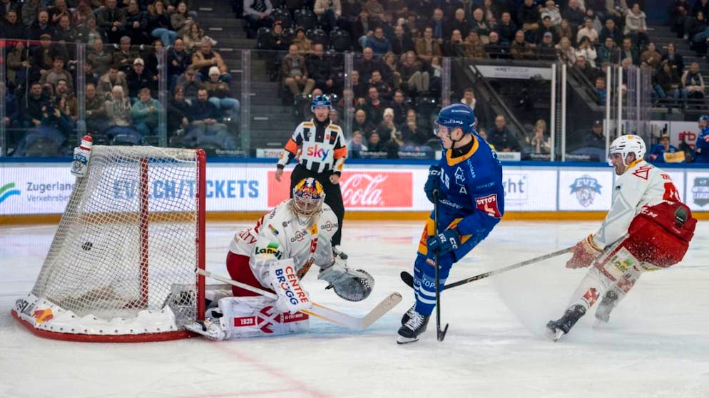 Lausanne fait plier Ajoie, Genève manque sa reprise - Gallery. Harri Säteri et Bienne ont passé une sale soirée à Zoug.