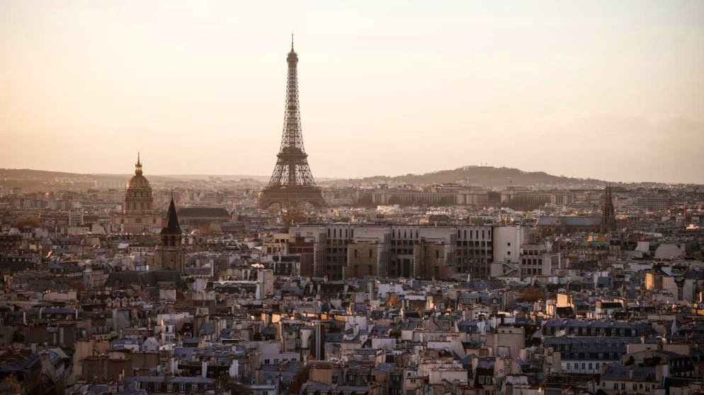 La Banque de France a relevé sa prévision de croissance à 0,9% pour 2025 et 1% pour 2026, notamment en raison de chocs sur l'économie française aux effets moindres qu'escompté il y a quelques mois, et malgré un contexte budgétaire incertain. (archives)