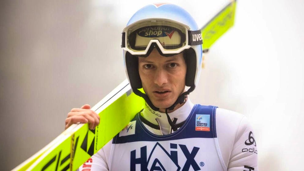 Only Deschwanden and Sina Arnet pass so far - Gallery. Gregor Deschwanden looks focused. The last few percent towards last year's top form are still missing