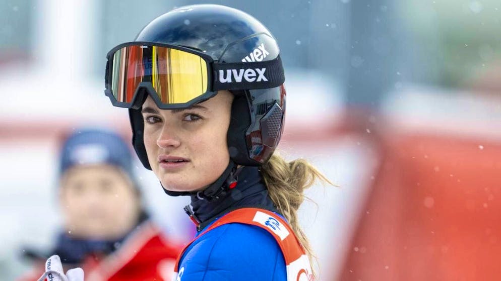 Only Deschwanden and Sina Arnet pass so far - Gallery. Sina Arnet looks back on a successful start to the season