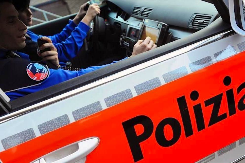 La polizia cerca testimoni