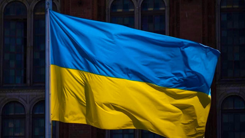 ARCHIVE - A Ukrainian flag fluttering in the wind. Photo: Monika Skolimowska/dpa (archive photo)