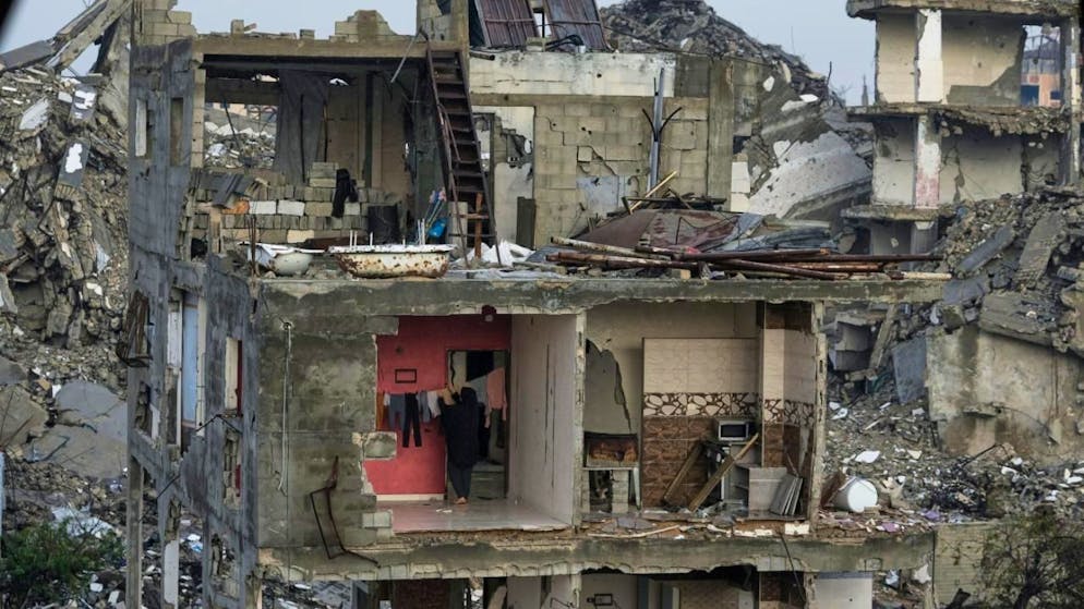 ARCHIV - Zerstörte Wohngebäude in Gaza. Foto: Jehad Alshrafi/AP/dpa/Archivbild