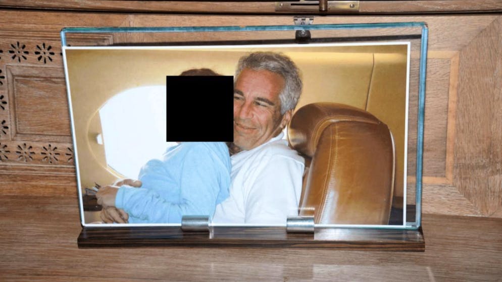 Stati Uniti. Il Dipartimento di giustizia rilascia oltre 11'000 documenti su Epstein