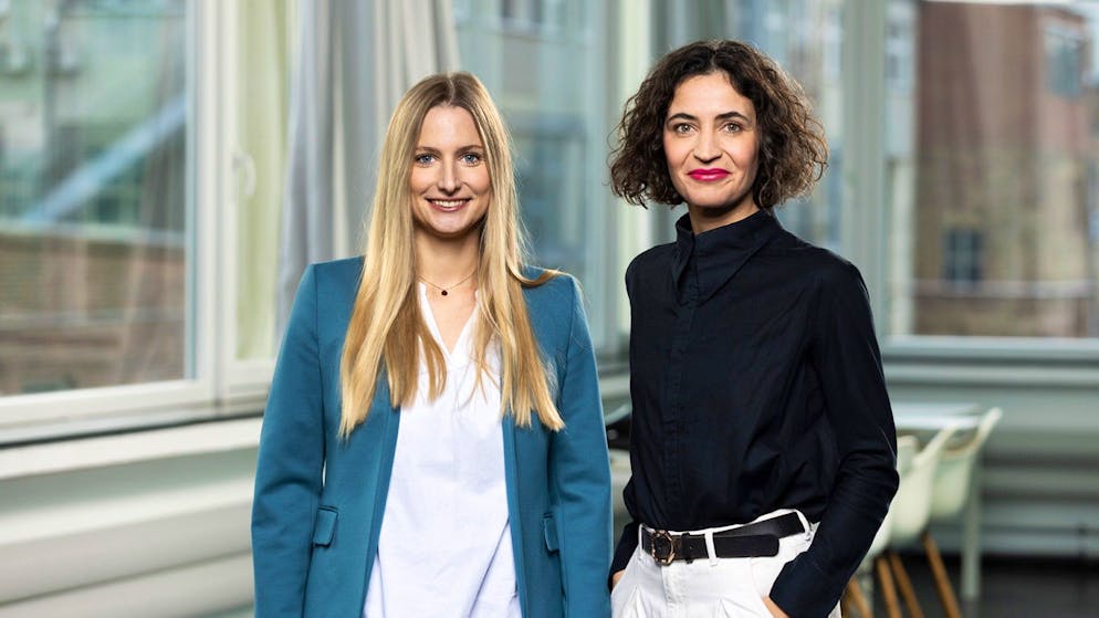 HateAid-Geschäftsführerinnen Josephine Ballon (l.) und Anna-Lena von Hodenberg.