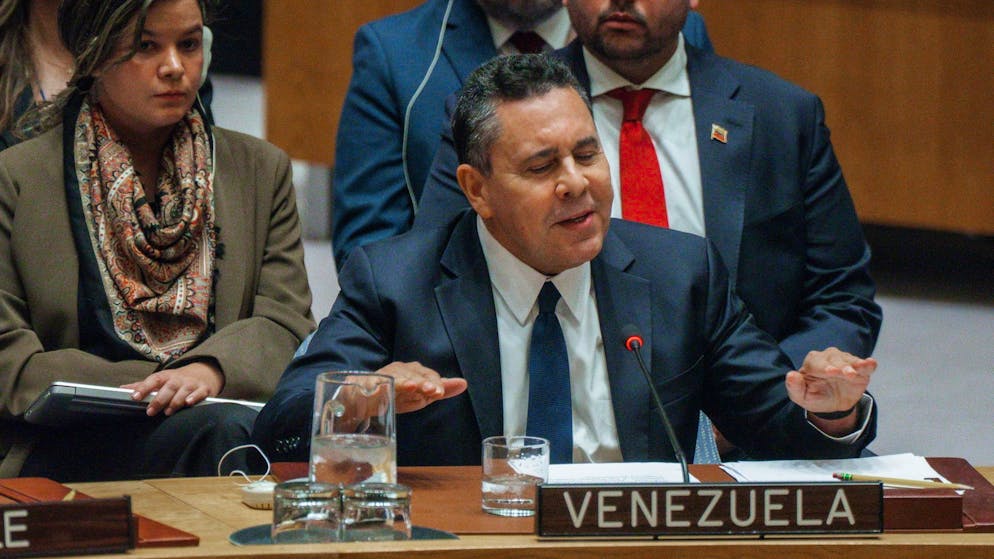 Der venezolanische Vertreter bei der UN, Samuel Moncada, am Dienstag bei der Dringlichkeitssitzung des UN-Sicherheitsrats in New York. 