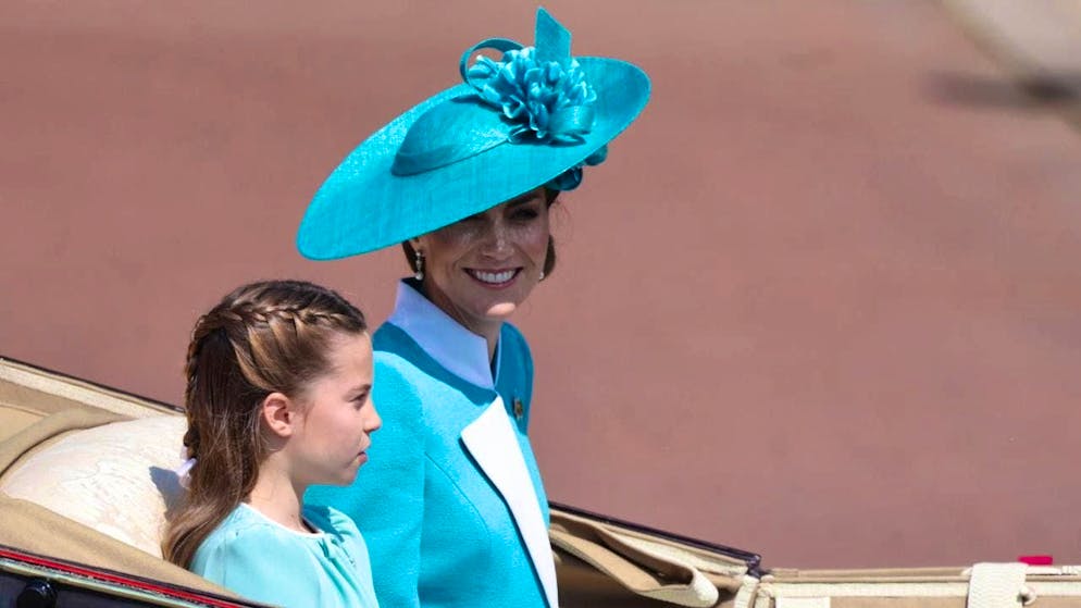 Princess Catherine and her ten-year-old daughter Charlotte enchanted television viewers in the UK on Christmas Eve with a surprising duet on the piano. (archive picture)
