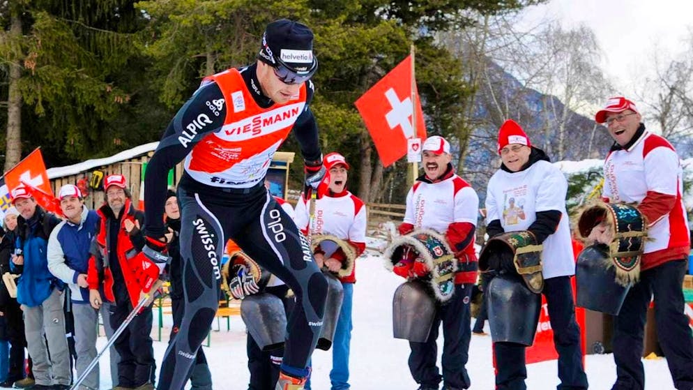 The Tour de Ski has passed its zenith - Gallery. The Tour de Ski from a Swiss perspective at its zenith: Dario Cologna fights his way past the fans up the Alpe Cermis as the overall winner