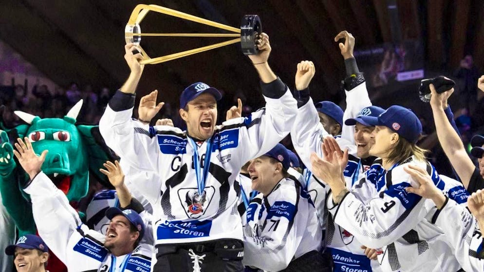 In 2024, captain Julien Sprunger and the Fribourg team experienced feelings of happiness at the Spengler Cup, this year they can be expected to defend their title