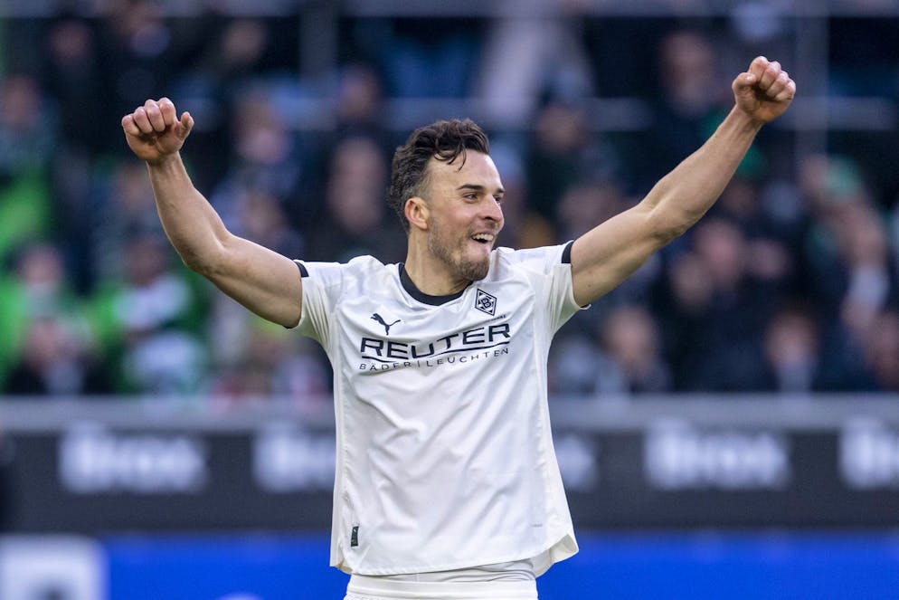 Vom ersten Nati-Porträt zur Fussball-Grösse – wen suchen wir?. Haris Tabakovic. Er hat sich vor einiger Zeit übrigens für die A-Nationalmannschaft von Bosnien und Herzegowina entschieden.