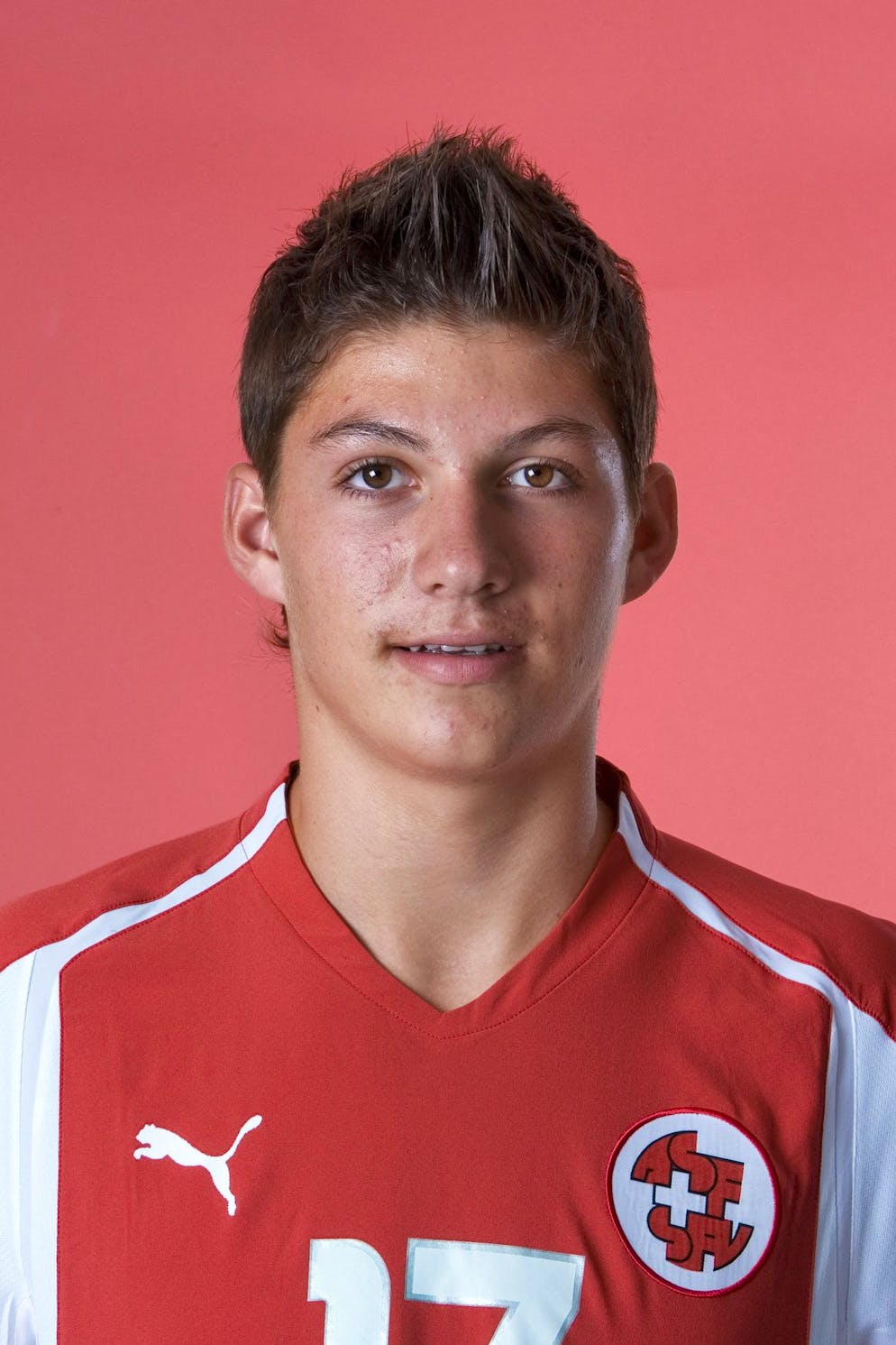 Vom ersten Nati-Porträt zur Fussball-Grösse – wen suchen wir?. Apropos FC Zürich: Das ist selbstverständlich ...