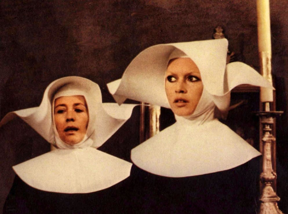 The lively temperament of Agnes (Brigitte Bardot, right) brings unrest to everyday monastic life in the film "The Novices".